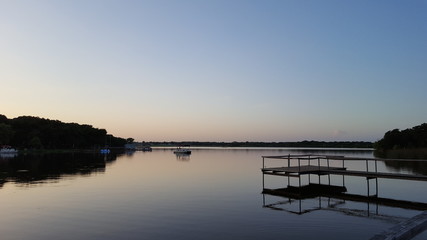 Lake sunset 080301