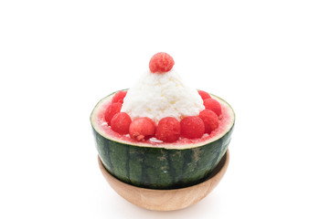 watermelon bingsu dessert