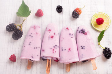 homemade popsicle with blackberries and raspberries