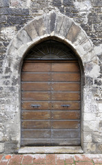 Porta antica in legno