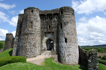 Fototapeta na wymiar Kidwelly Castle