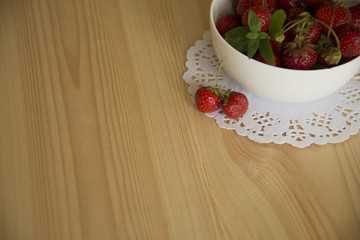 Bowl with strawberries