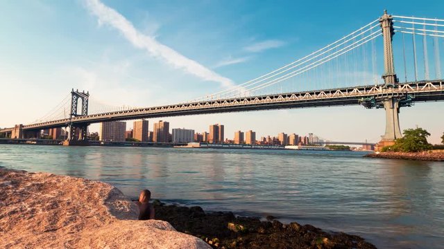 Time-lapse of the Manhattan Bridge from Brooklyn, New York