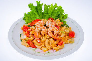 Macaroni with shrimp and tomato sauce food.