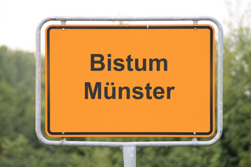 Ein Schild Bistum Münster
