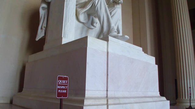Stock motion video of the Abraham Lincoln Memorial 4k