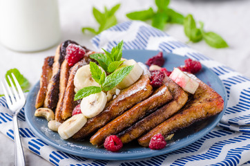French toast with banana