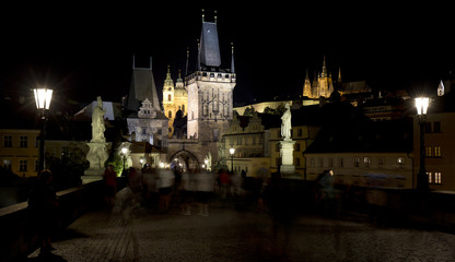 Obraz premium Night Prague gothic Castle from Charles Bridge, Czech Republic