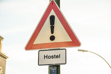 Schild 68 - Hostel