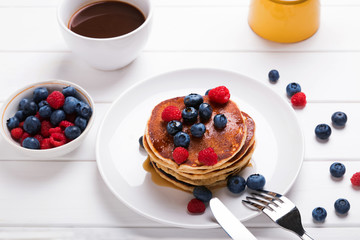 Pancakes with berries