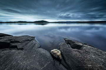 noc nad jeziorem/Norwegia © rafcio7618