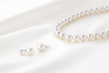 真珠のアクセサリー