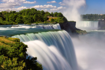 Wodospad Niagara, Nowy Jork, USA. Długa ekspozycja