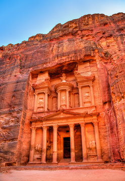 Al Khazneh temple in Petra. UNESCO world heritage site