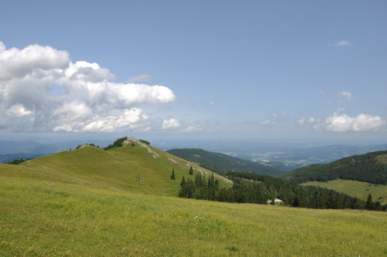 Steiermark, Stubalpe, Alm, Pferdeweide, Windkrafträder, Lifttrasse, Pass, Ausflugsberg