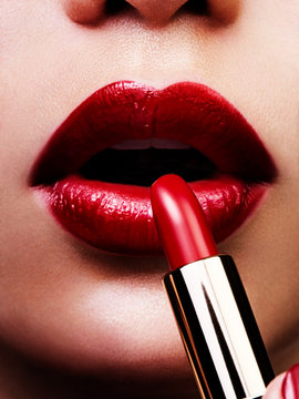 red lips with lipstick
