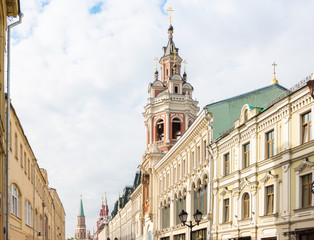 Fototapeta na wymiar View of Nikolskaya street in Moscow, Russia