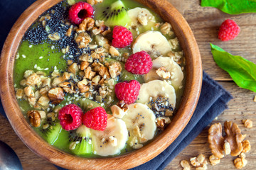 green smoothie bowl