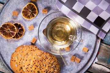 tea with cookie