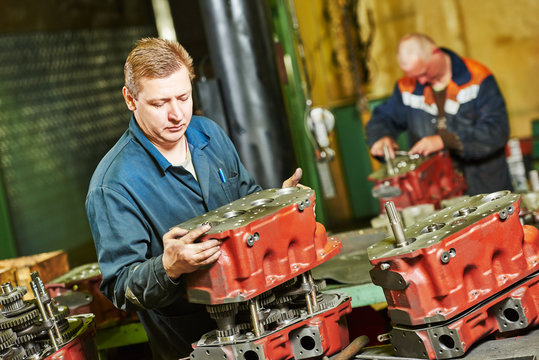 assembler worker at tool workshop
