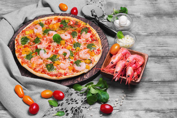 Pizza with shrimps
