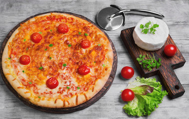 Pizza Margarita with cheese