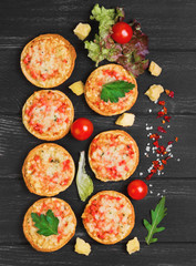 Small pizza with mozzarella chees
