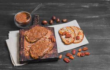 sandwich with peanut butter