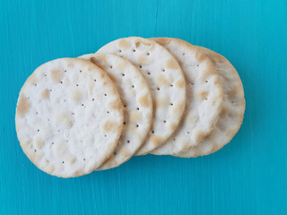 water crackers