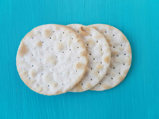 water crackers