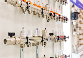 Heating floor system collector