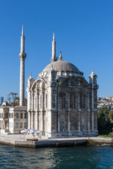 Fototapeta na wymiar Ortakoy Mosque on Bosphorus, Istambul