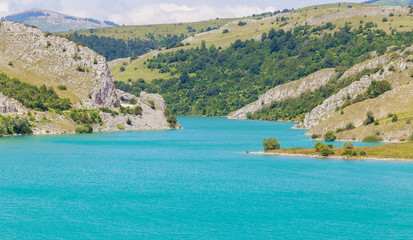Tirquoise Klinje lake