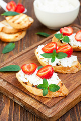 Healthy breakfast - sweet strawberry bruschetta