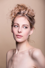 Frisur Schulterlang Lockig 