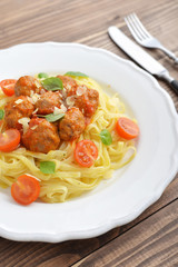 Tagliatelle pasta with meatballs