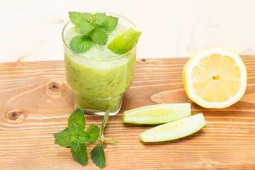 Delicious smoothie of cucumber lemon mint