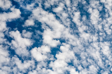 Obraz premium Blue sky with clouds