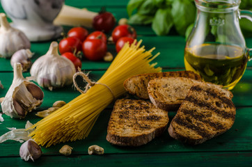 Fototapeta na wymiar Garlic bread with pesto