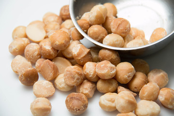 Fototapeta premium Macadamia Nut in isolated white background