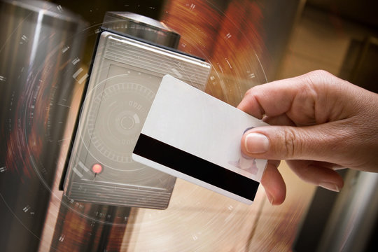 badge sécurité accès vigipirate portillon détecteur identit