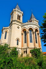 Fototapeta na wymiar église de reginé durette beaujolais 1