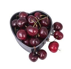 cherries into molds in the form of heart
