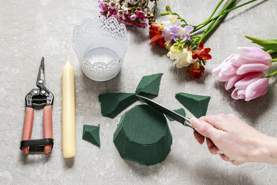 How to make floral arrangement with freesias, tulips and chamela