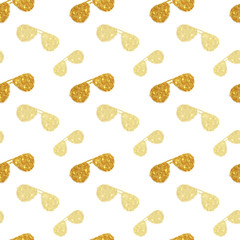 Seamless pattern with sunglasses of golden glitter sparkle on white background