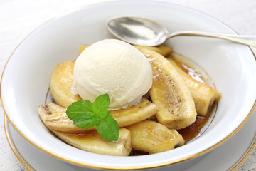 bananas foster, classic american dessert
