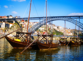 Fototapeta premium traditional port wine boats, Porto, Portugal