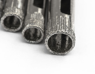 Close diamond drills for concrete