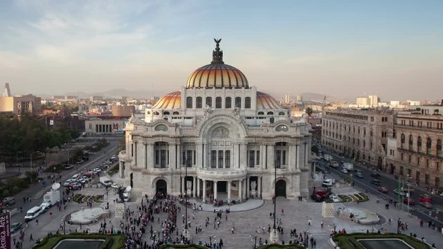 the impressive bellas artes building in mexico