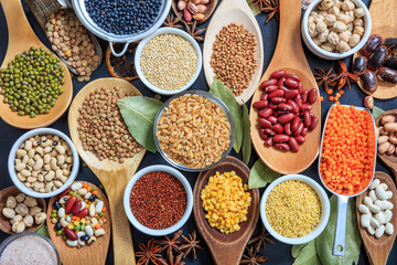 Composition of various kinds of legumes - obrazy, fototapety, plakaty